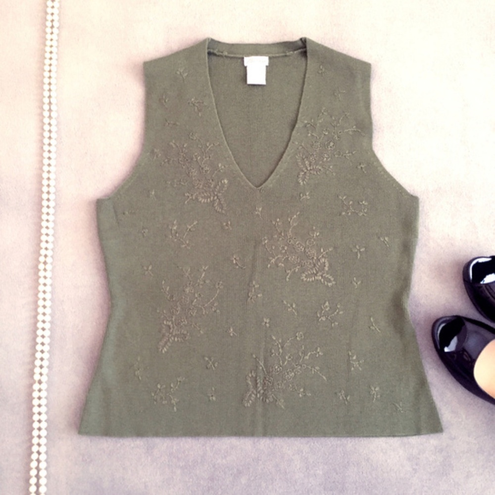 Embroidered Sleeveless Sweater